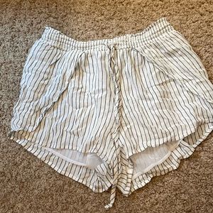 american eagle short